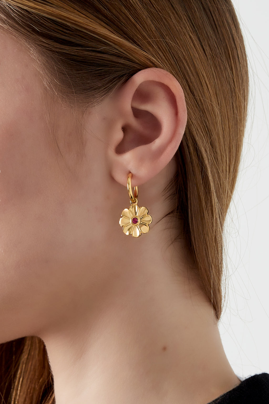 Oorbellen bloem goud