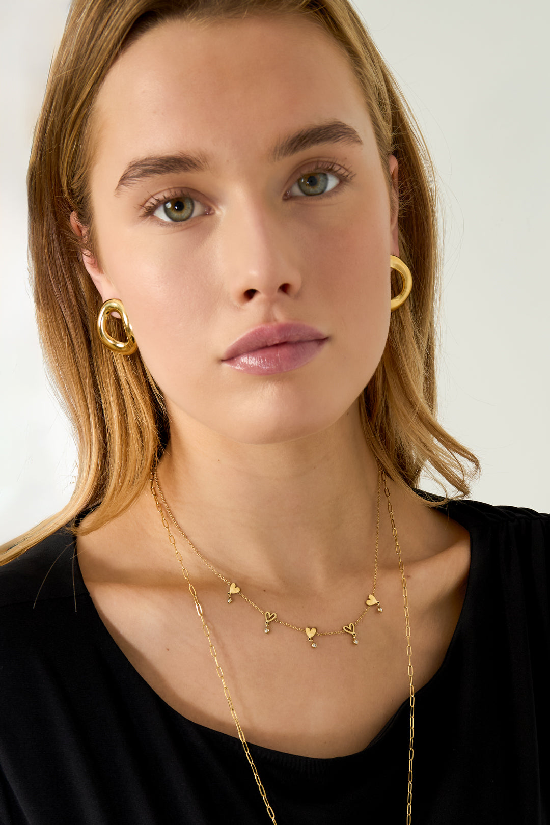 Ketting met hartjes goud