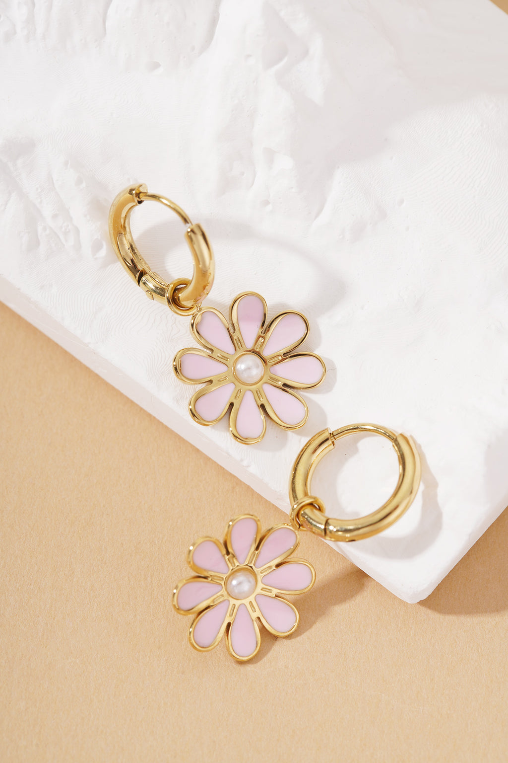 Oorbellen bloem goud